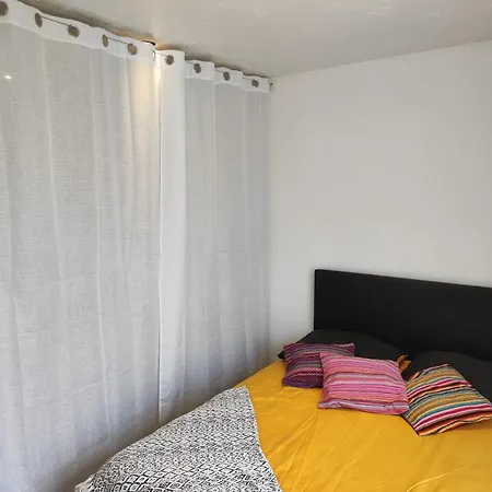 Apartment Au De Ronan *