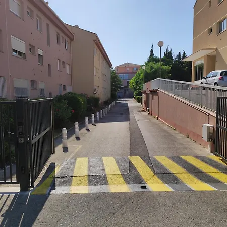 Au De Ronan Frejus