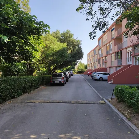 Au De Ronan Frejus